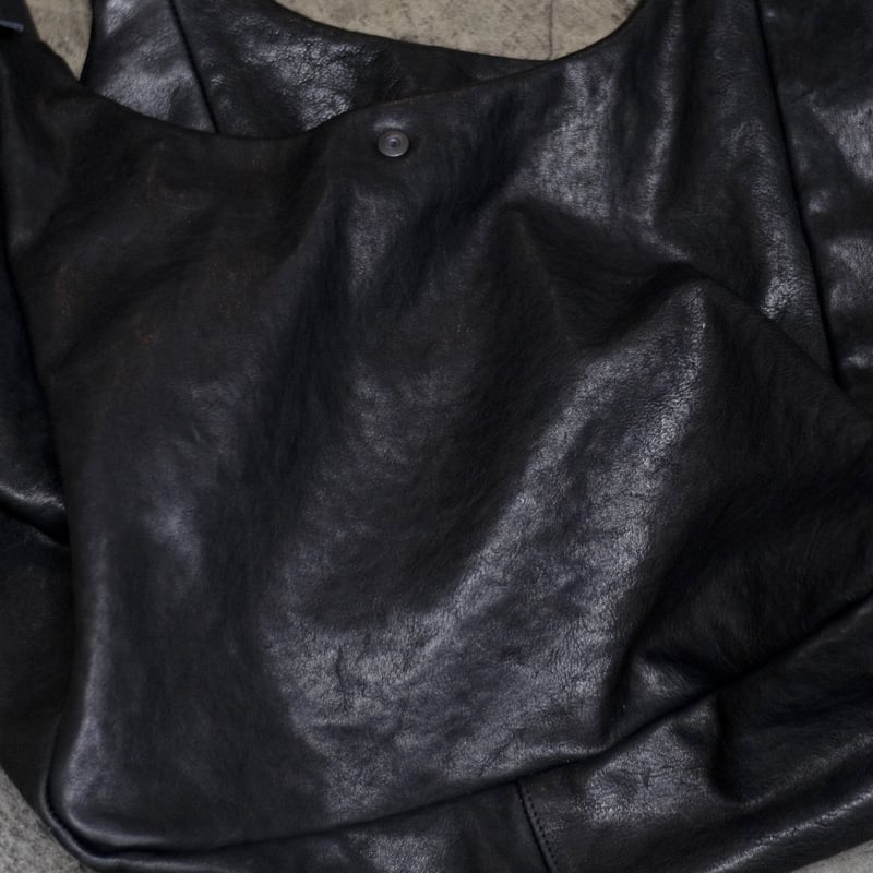 T.A.S X STRUM / LEATHER SHOULDER BAG | T.A.S JA