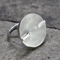 U SHAPED PIN RING ROUND