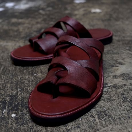 INTERTWINED SANDAL