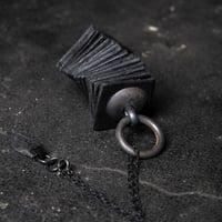 TWIST LEATHER NECKLACE