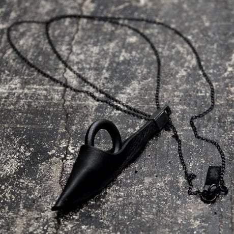 SHEATH NECKLACE