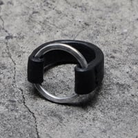 CIRCLE RING
