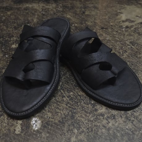 INTERTWINED SANDAL