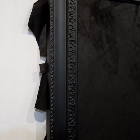 LEATHER PICTURE