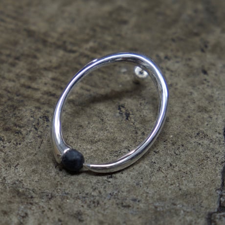 LEATHER JEWEL OVAL EARRING