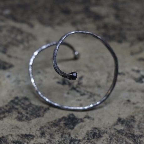 ENTWINED BANGLE