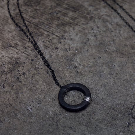 NECKLACE / CIRCLE