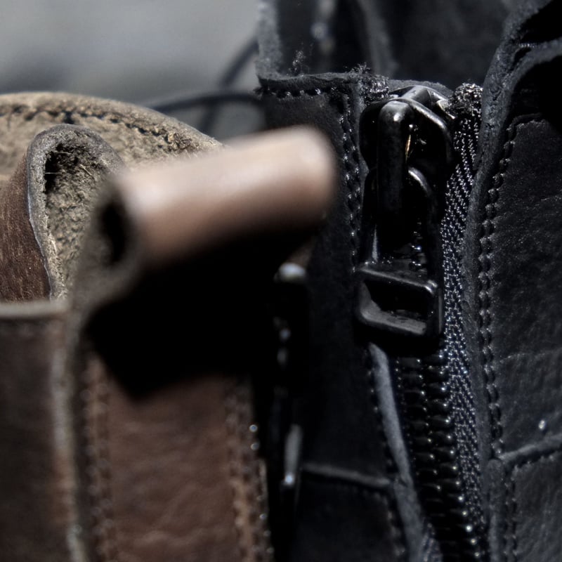 BACK ZIP BOOT MIDDLE | T.A.S JAPAN OFFICIAL ONL
