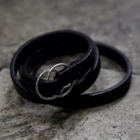 NARROW RING BANGLE