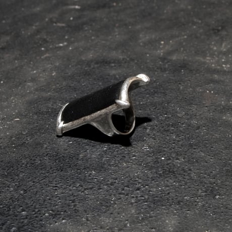 LEATHER PICTURE RING [ T.A.S X DEW ]