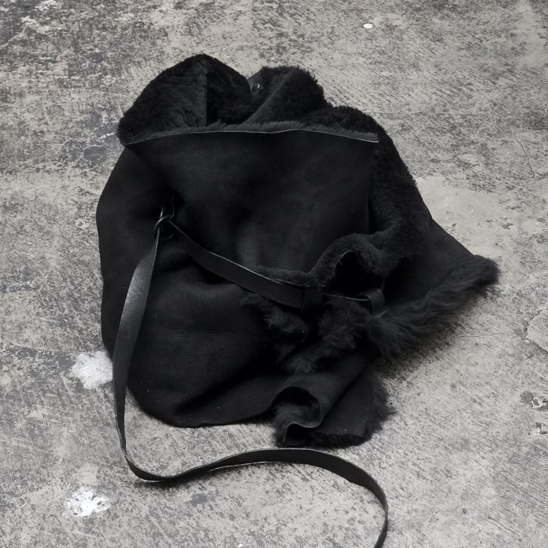 MOUTON NECK WARMER | T.A.S JAPAN OFFICIAL ONLIN