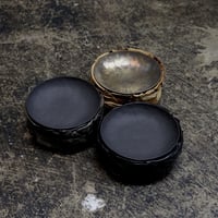 REVIVE LEATHER ROUND ASH TRAY