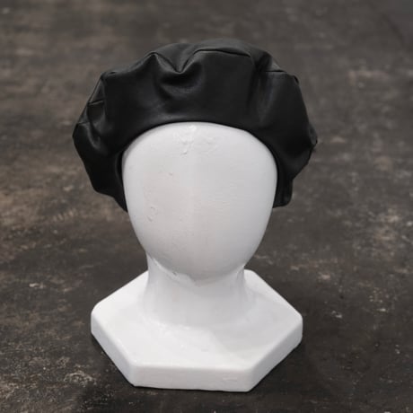 STRETCH LEATHER BERET