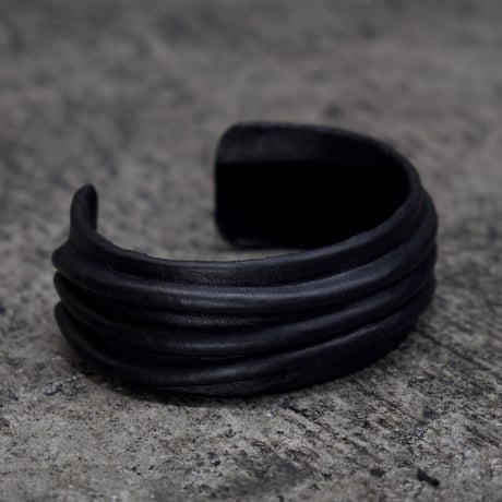 RIDGE BANGLE NARROW
