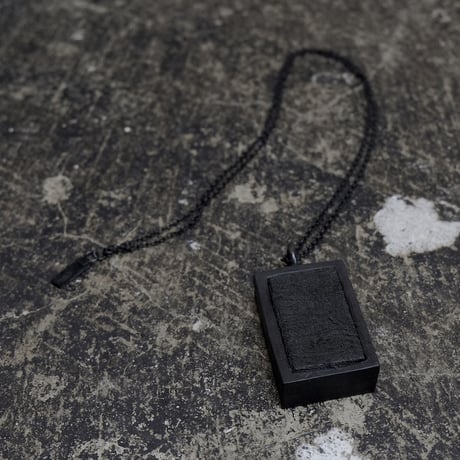 DUALITY NECKLACE