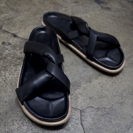 TANGLED STRAP SANDAL