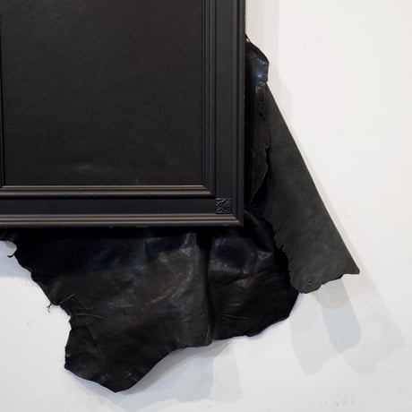 LEATHER PICTURE