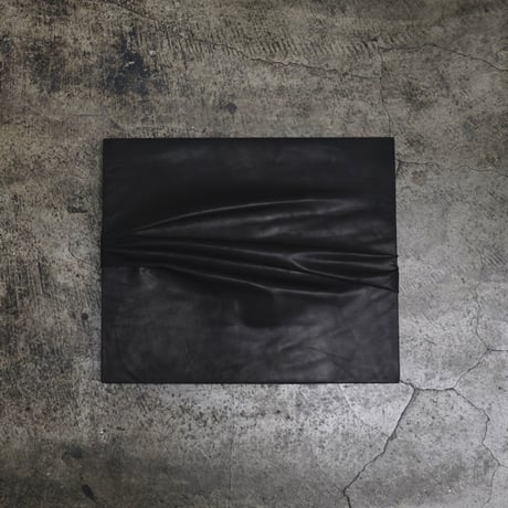 LEATHER PICTURE / 頽然S BLACK