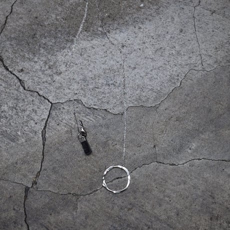NECKLACE / MELT