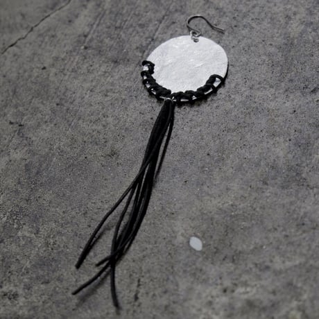 CIRCLE EARRING