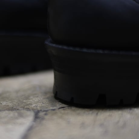 LOW SHOES / VIBRAM SOLES / GUIDI CALF