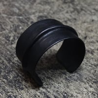 DIVISION BANGLE