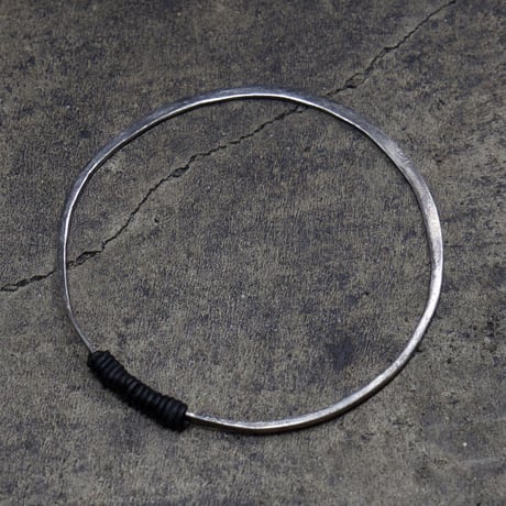 TOPOLOGY BANGLE