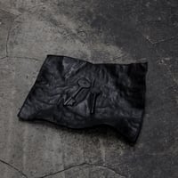 LEAD IN LEATHER TRAY / KEY