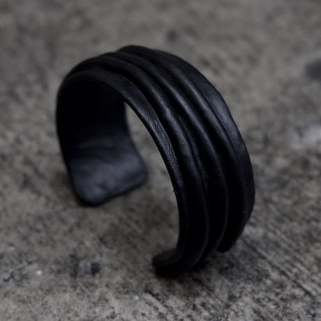 RIDGE BANGLE NARROW