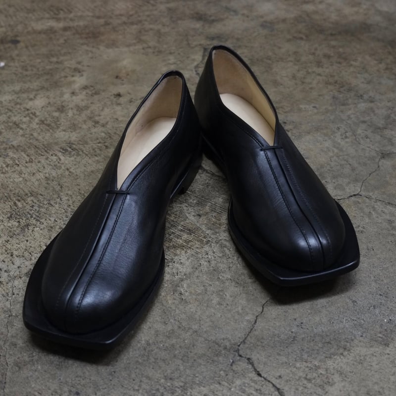 SQUARE TOE CHINA SHOES | T.A.S JAPAN OFFICIAL O SQUARE TOE CHINA SHOES | T.A.S JAPAN OFFICIAL O