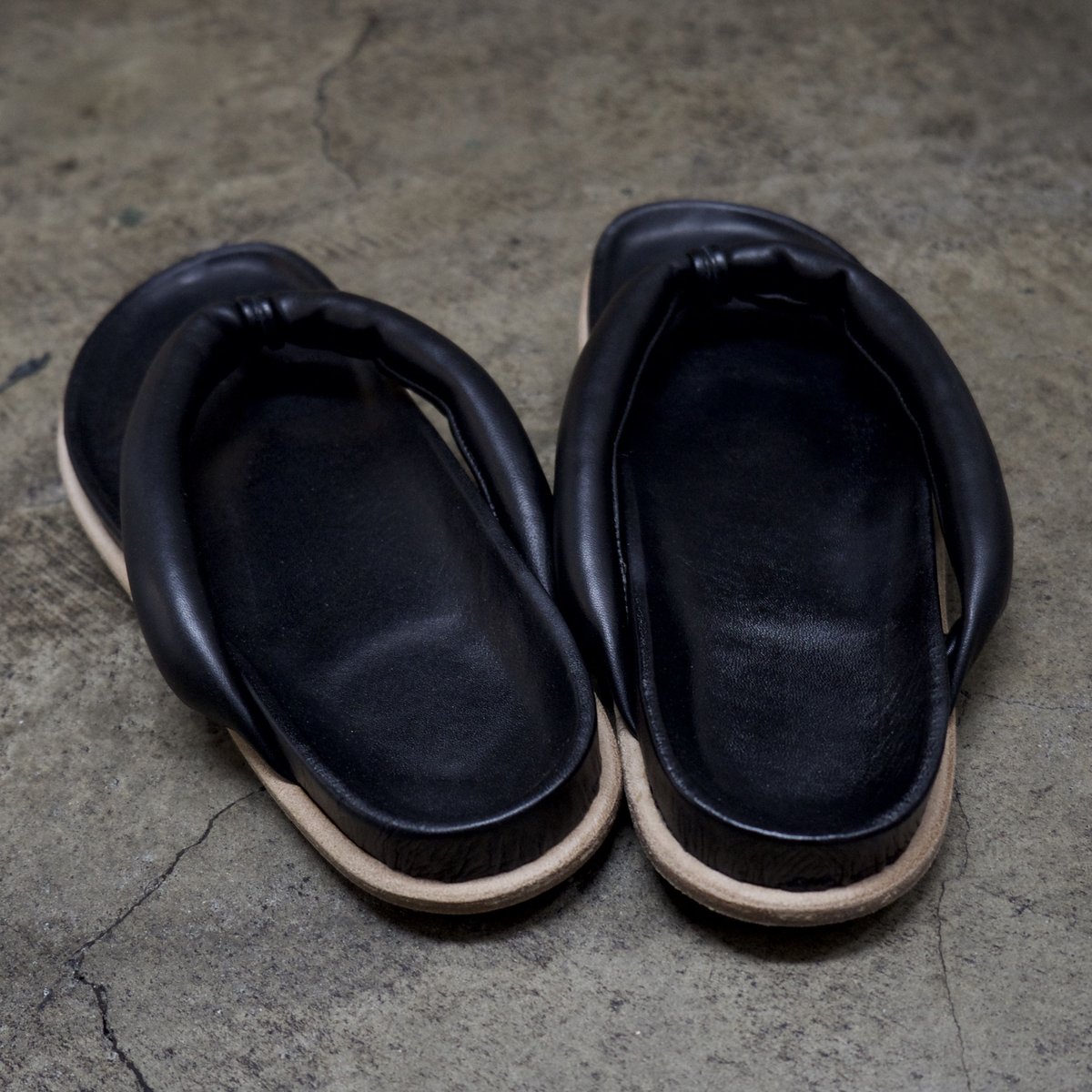 HANAO SANDAL | T.A.S JAPAN OFFICIAL ONLINE STORE