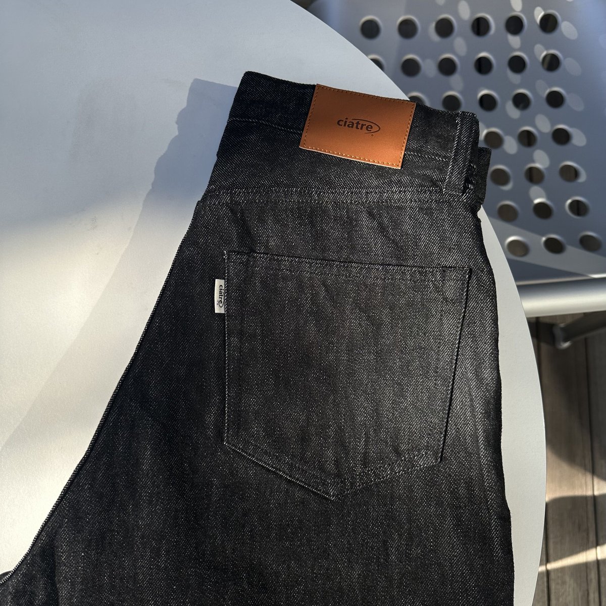 ciatreダークグレー ストレートデニムパンツ ciatreダークグレー ストレートデニムパンツ ciatre wide