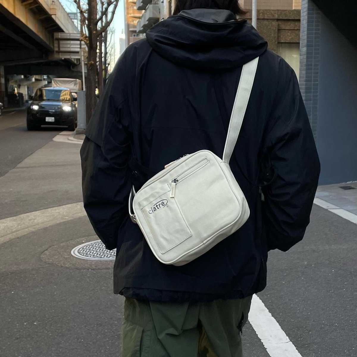 バッグ ciatre square canvas shoulder bag fit=scale-down,w=1200
