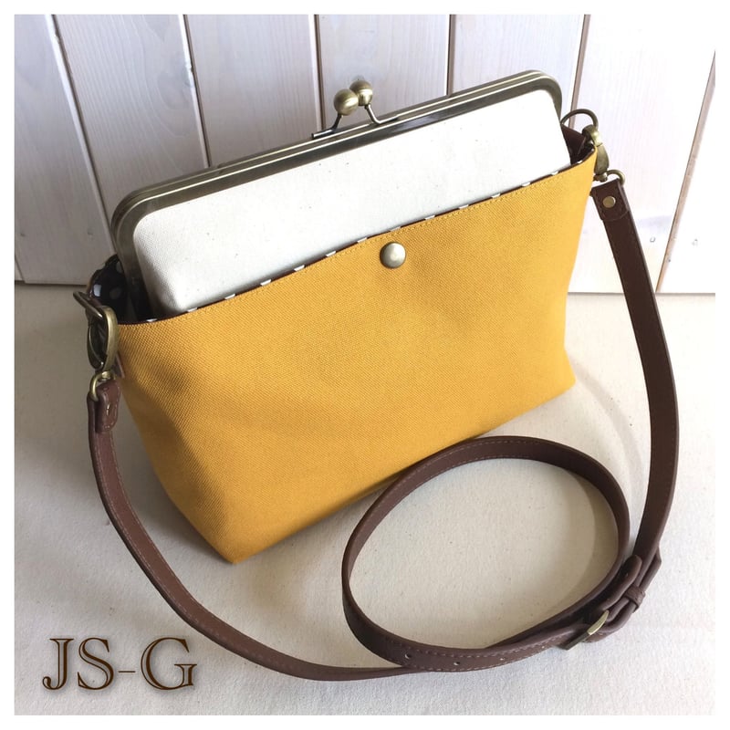 荷物持ちさんのための✨がま口帆布ショルダーバッグLL マスタード