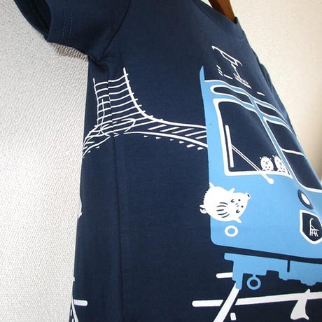★サイズ限定★こどもTシャツ　ブルー（ケーブルカー）