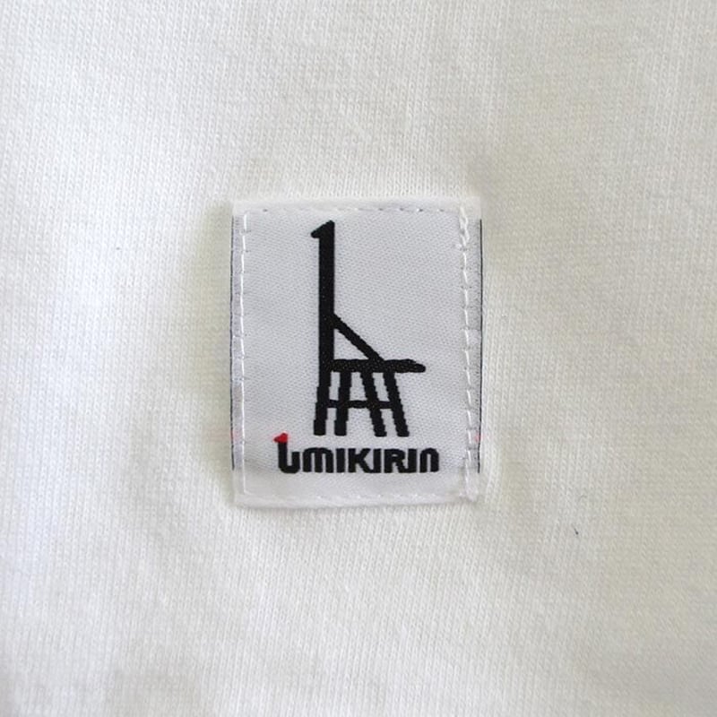 トナミ運輸　新品未使用シャツ 45R葉山ものがたり イニシャルモントックンベタッチプリントの