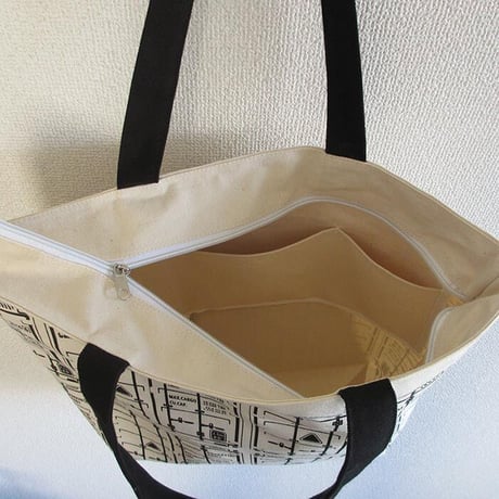 コンテナトートバッグ（ジップトップ）　ナチュラル