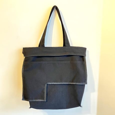 コンテナトートバッグ（ジップトップ）　ブラック