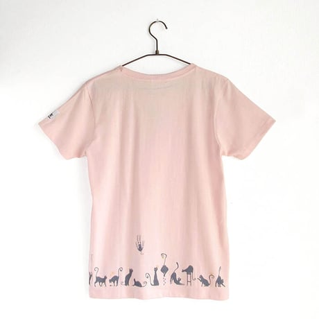 カフェクロトコラボ おとな半袖Tシャツ　ベビーピンク （クロトの猫達）