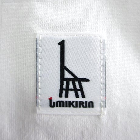 おとな長袖Tシャツ　ホワイト（ウミキリン刺しゅう）