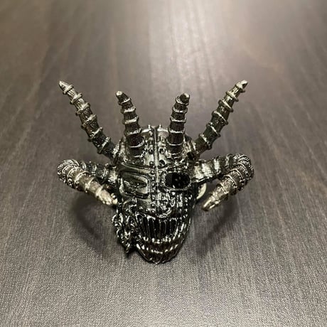 SACRIFICE "Crest Of Black" 3D metal Pin <chrome>