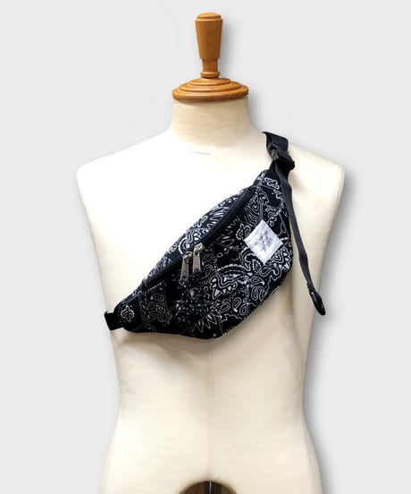 "Patchworks" Diamond Patch Bandana Fanny Pack -black
