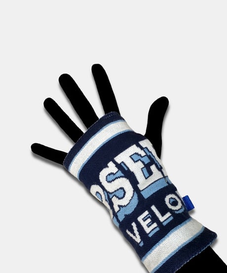 "Re;make" used soccer muffler hand warmer -OM /Blue