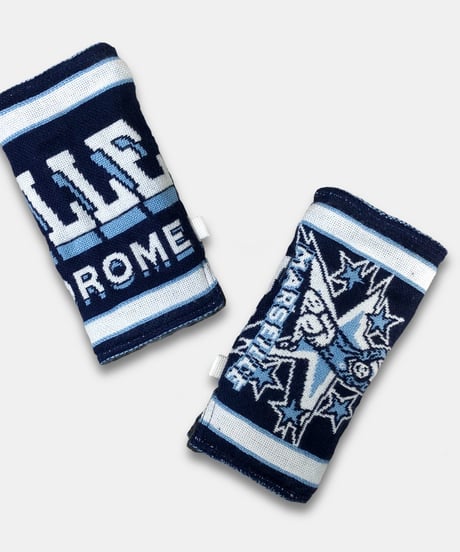"Re;make" used soccer muffler hand warmer -OM /White