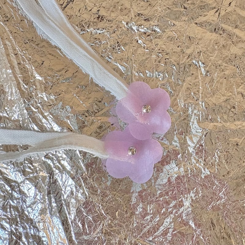 数量限定予約販売》emiumigumiの刺繍キット2 🌟星座とお花のおまもり