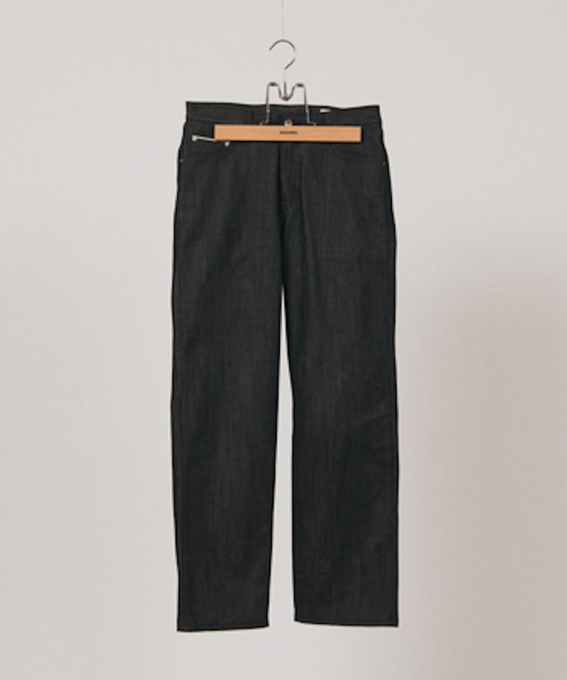 DIGAWEL STRAIGHT DENIM PANTS【BLACK】 | welles