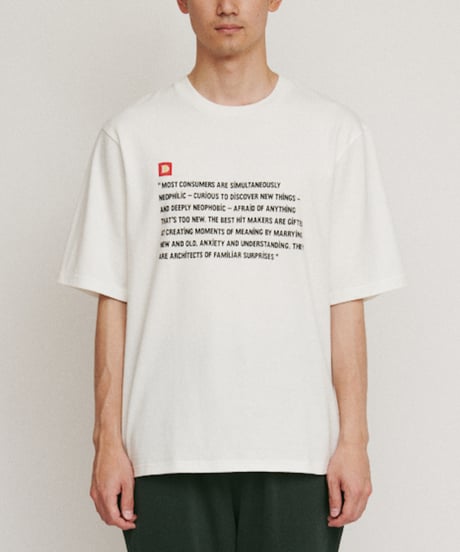 DIGAWEL Statement T-shirt【WHITE】