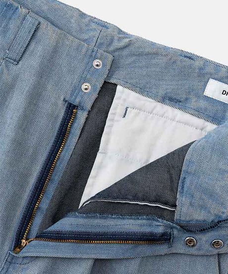 DIGAWEL  2 Tuck Slacks (Dickies×DIGAWEL)【LIGHT BLUE】
