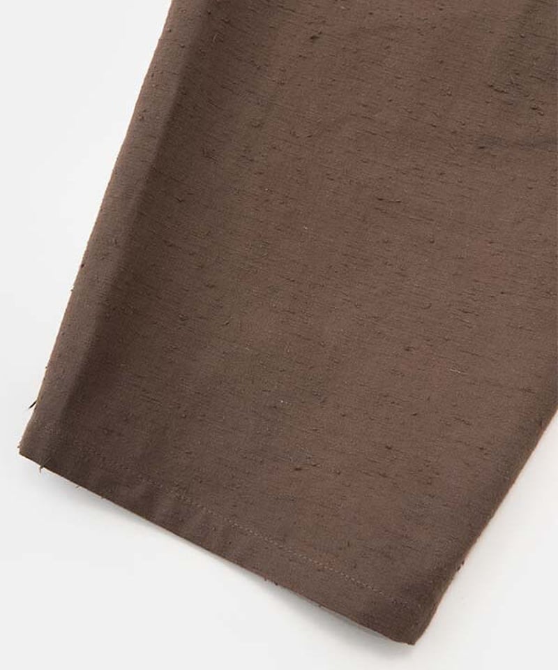 DIGAWEL 2 Tuck Tapered Pants【BROWN】 | welles