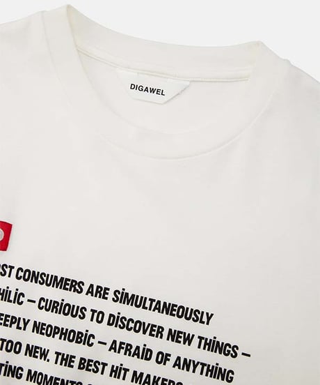 DIGAWEL Statement T-shirt【WHITE】